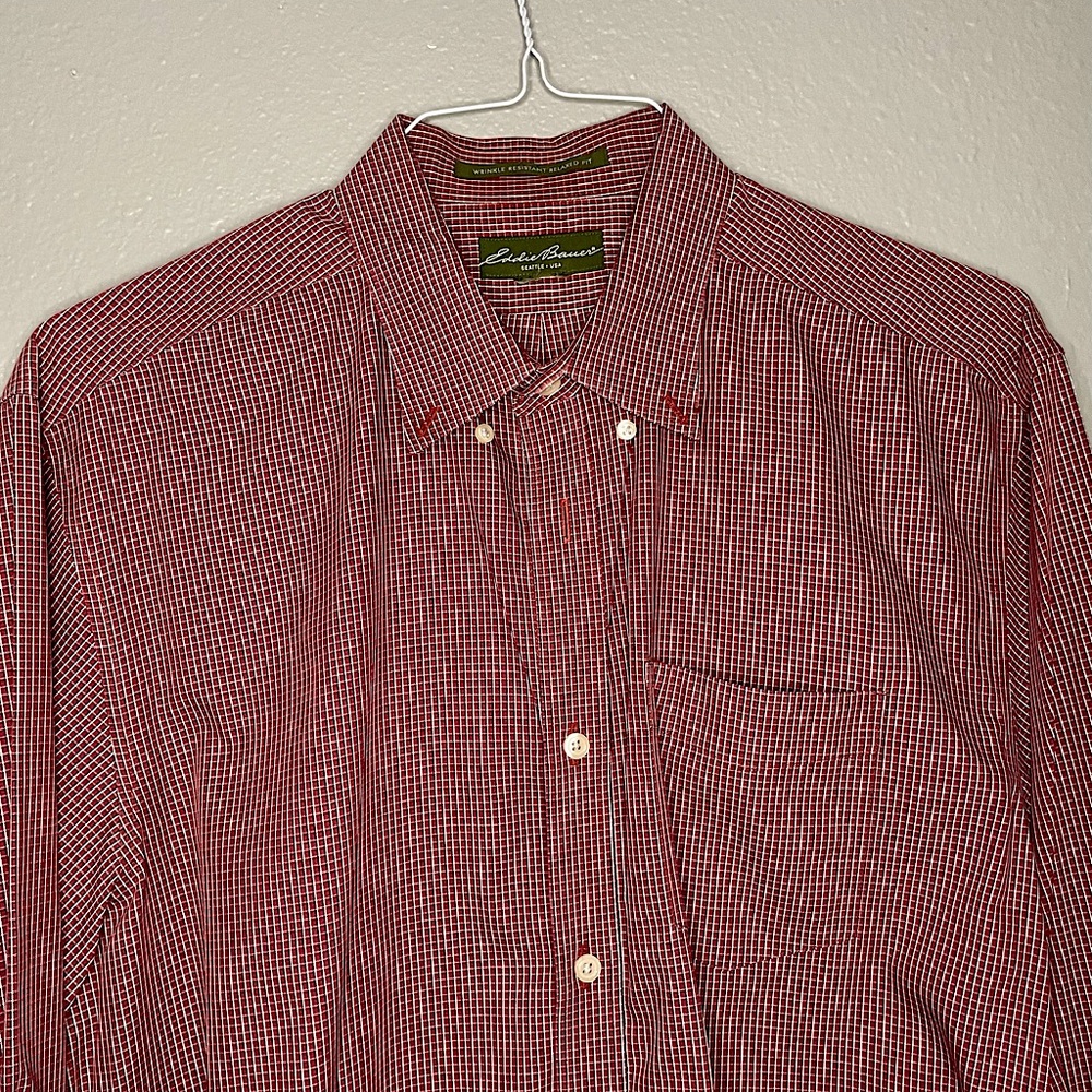 Eddie Bauer Relaxed Fit Button Down